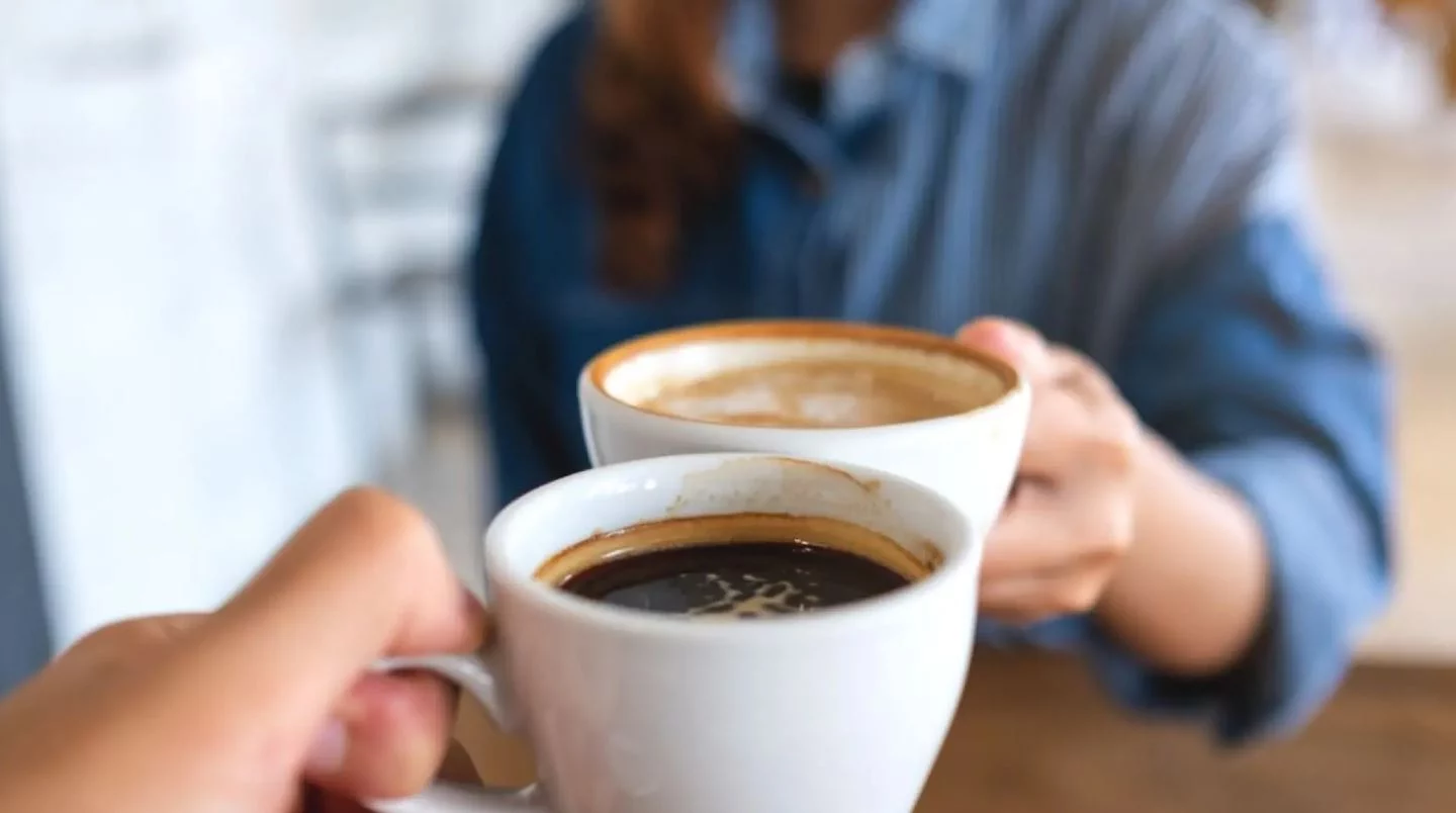 Esta es la hora exacta para tomar café según la OMS