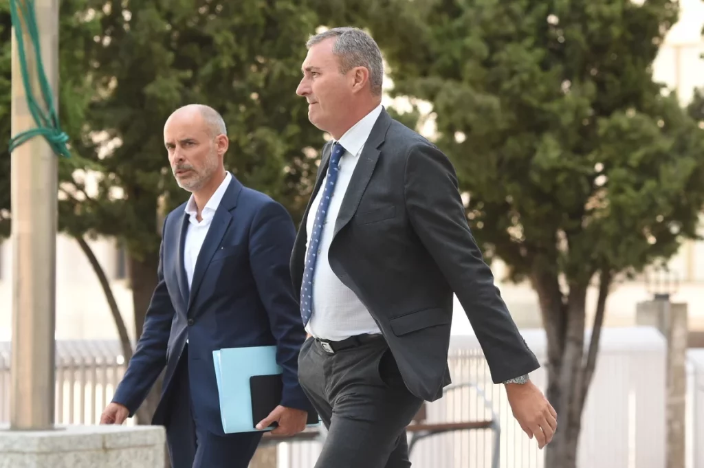 El juez Peinado y la acusación popular desconfían de las contradicciones de la Fundación La Caixa 2 Moncloa Ignacio Mariscal, CEO de Reale Seguros, el único testigo que ha dado nombres en el caso Begoña Gómez