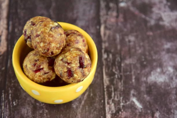 Snacks llenos de proteínas con 3 ingredientes: rápidos, deliciosos y efectivos 2 Moncloa Beneficios de los snacks de proteína