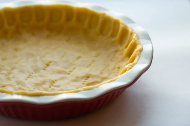 Tarta salada de bacalao fresco: ideal para una cena rápida y elegante 1 Moncloa Preparación de la masa de la tarta salada