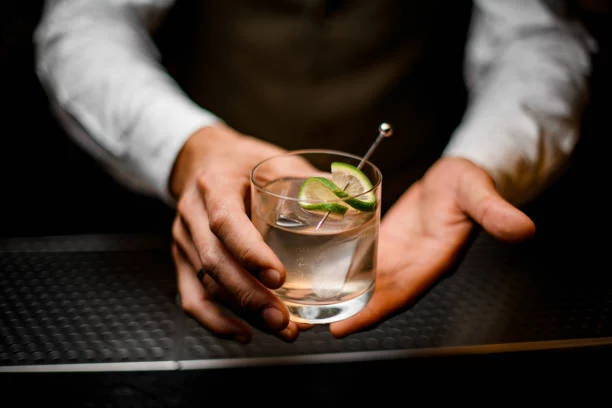 Evita esta bebida alcohólica si quieres cuidar tu hígado 2 Moncloa Cómo proteger tu hígado del daño alcohólico