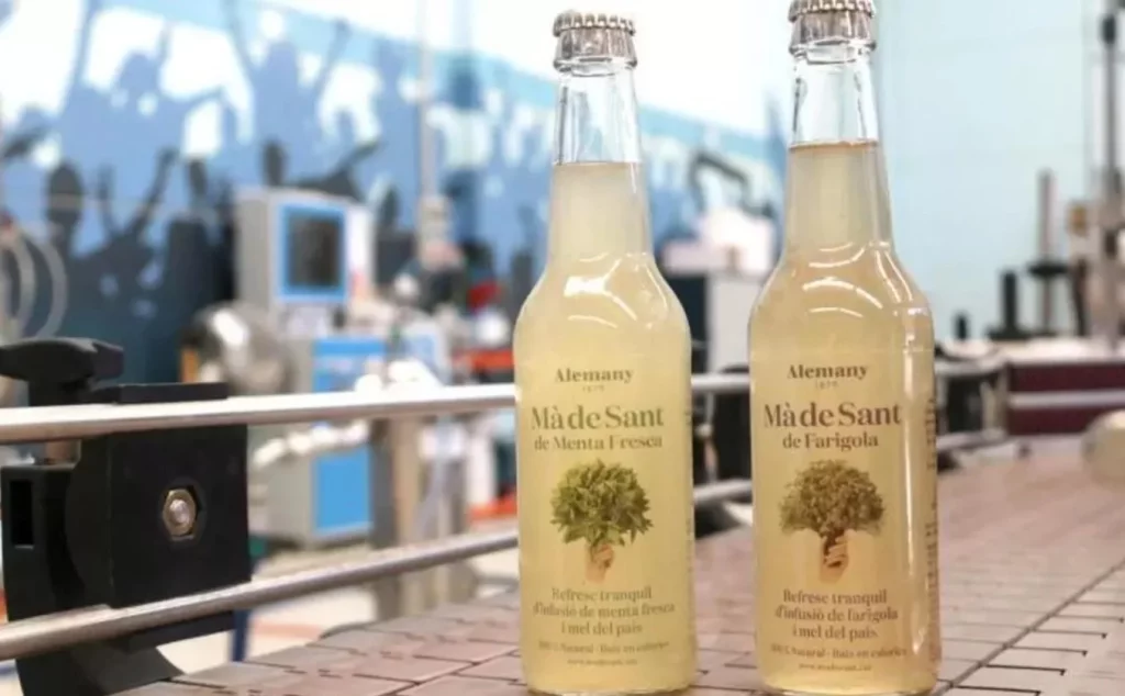 La nueva bebida catalana que se propone desplazar a los refrescos tradicionales 1 Moncloa Una bebida catalana saludable y mediterránea