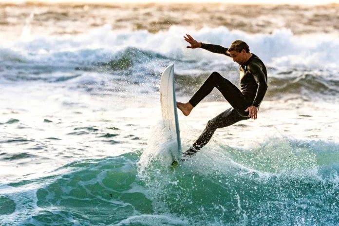 National Geographic recomienda los 3 mejores surf camps en España para disfrutar antes de que termine el verano