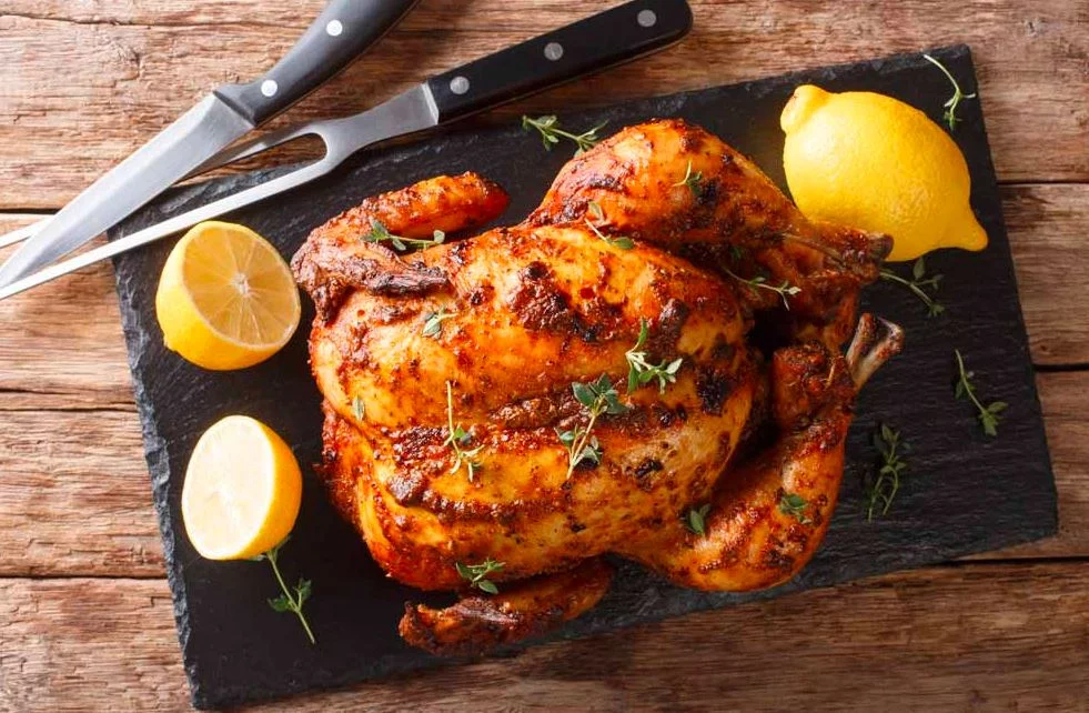 3 alimentos deliciosos que comes en verano pero que te terminan enfermando 1 Moncloa Cuidado con estos alimentos durante el verano