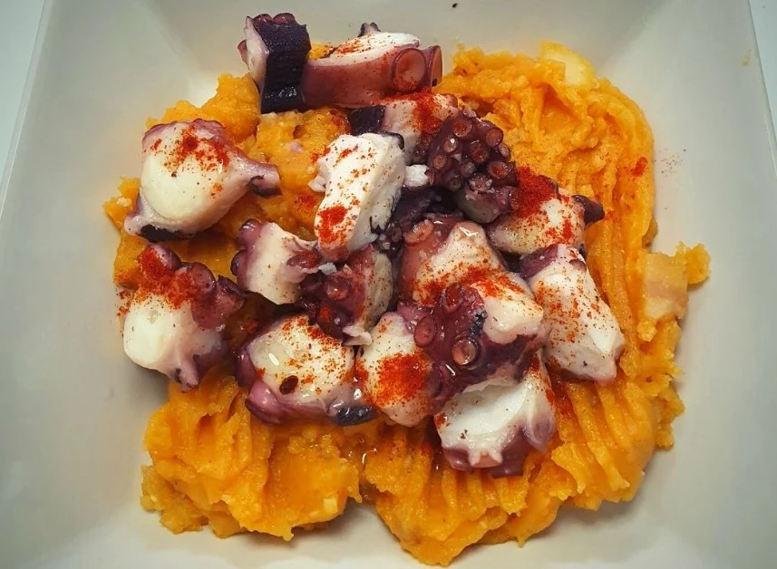Revolconas con pulpo al estilo de la abuela en Thermomix: el secreto revelado