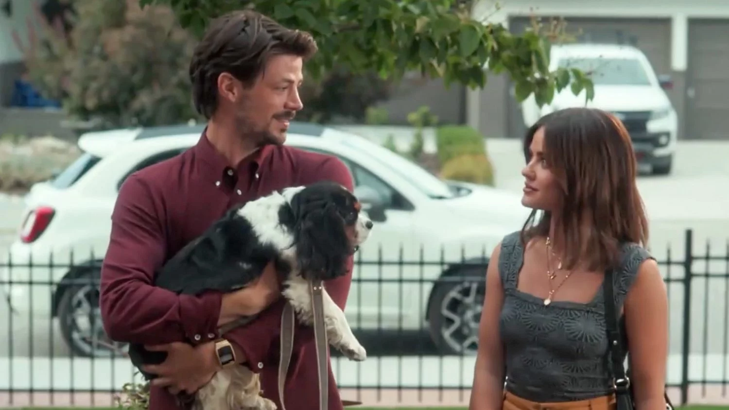 Nicole y Max lograron conquistar a los usuarios españoles de Prime Video gracias a su historia de amor y sus amigos perrunos