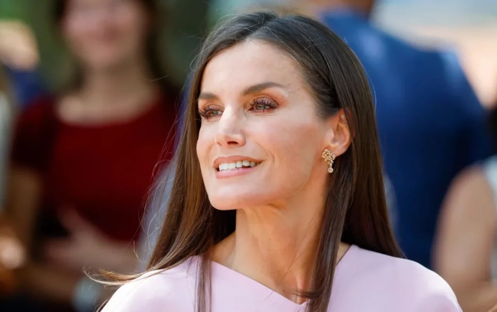 Cuál es la técnica de la reina Letizia para aplicar hielo