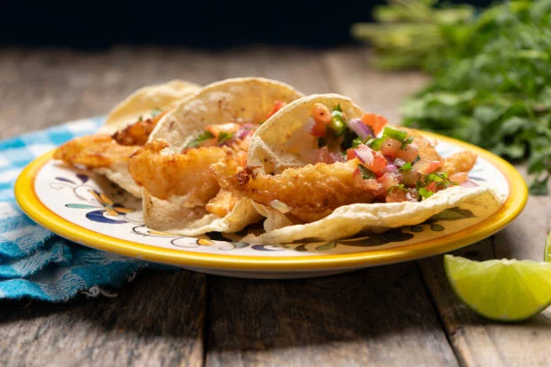 Tacos de pescado en freidora de aire: el almuerzo perfecto para disfrutar bajo el sol