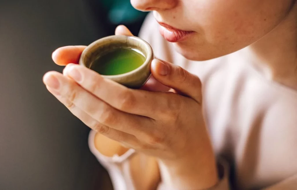 Esta es la manera de tomar té verde según Harvard