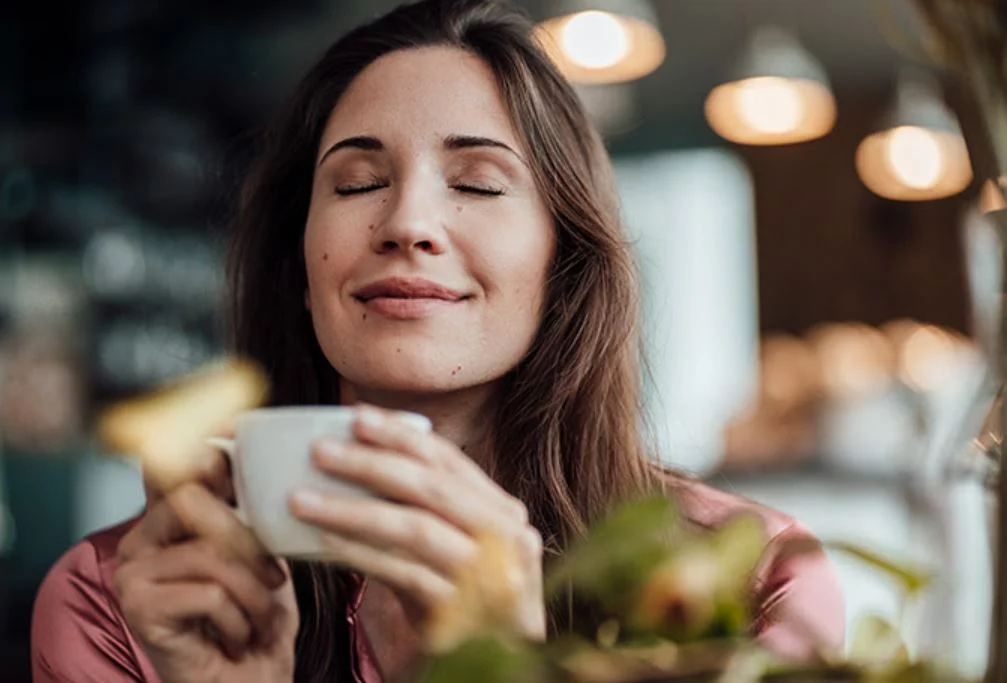¿Por qué esperar 45 antes de tomar café?
