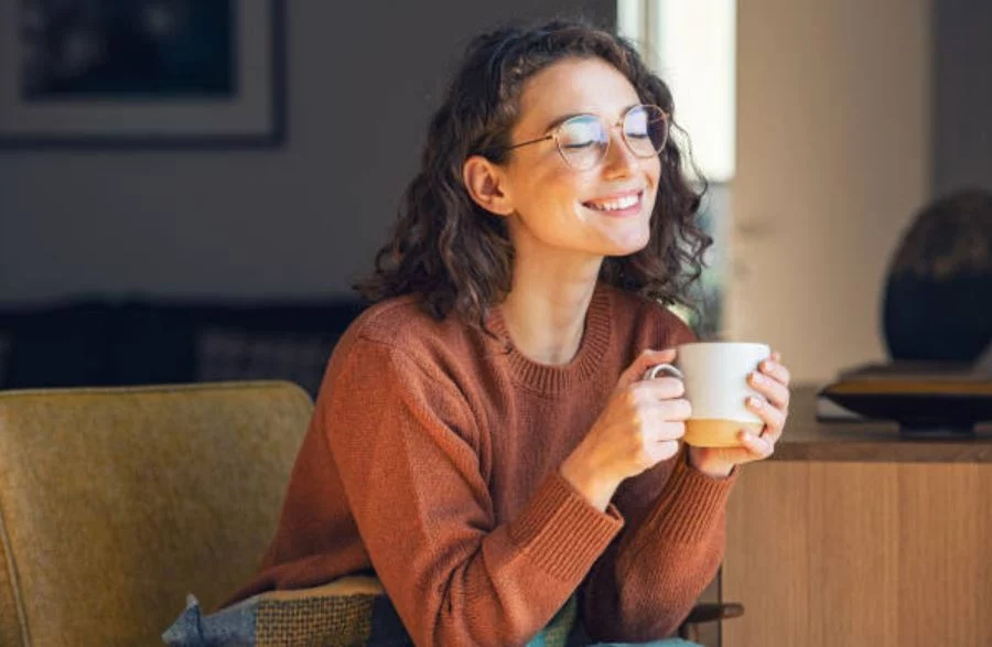 Tomar café en el momento adecuado marcará toda la.  diferencia