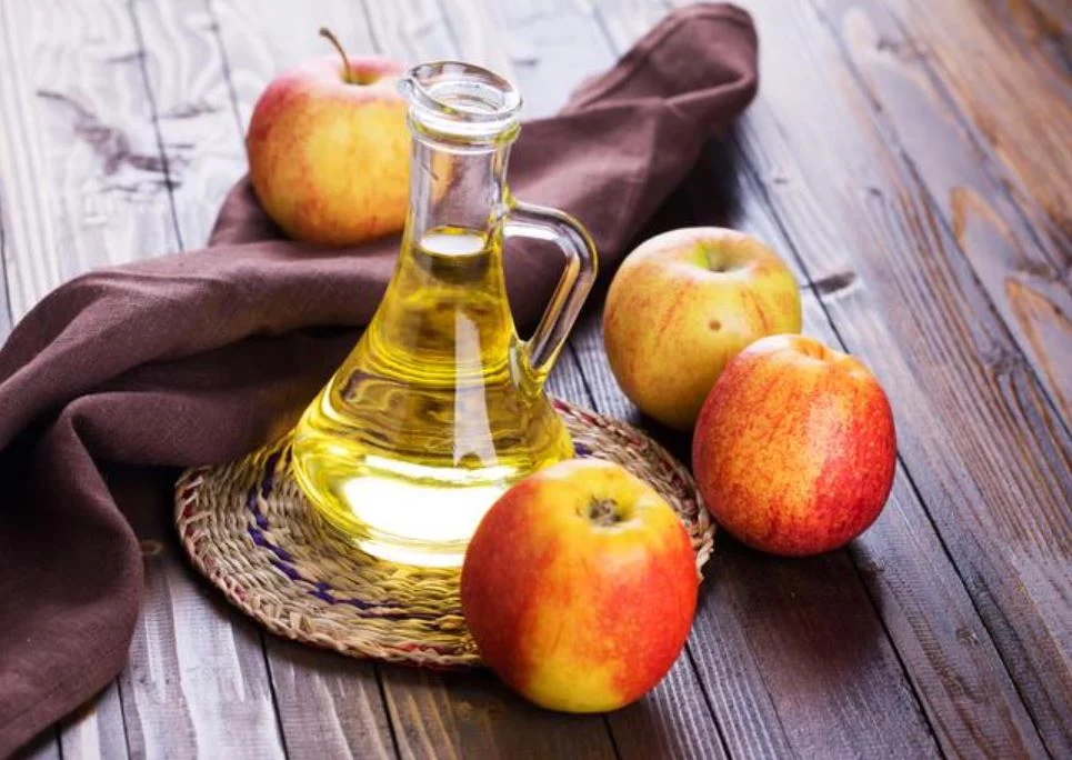 El error común con el vinagre de manzana que puede ser peligroso 1 Moncloa Este es el peligro del vinagre de manzana que pocos conocen