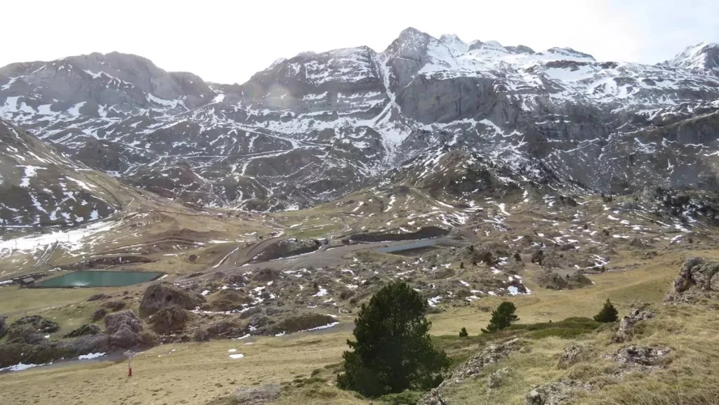 España en alerta: AEMET pronostica un cambio radical que afectará a varias ciudades 2 Moncloa La nieve se adelanta en España: donde caerán algunos copos