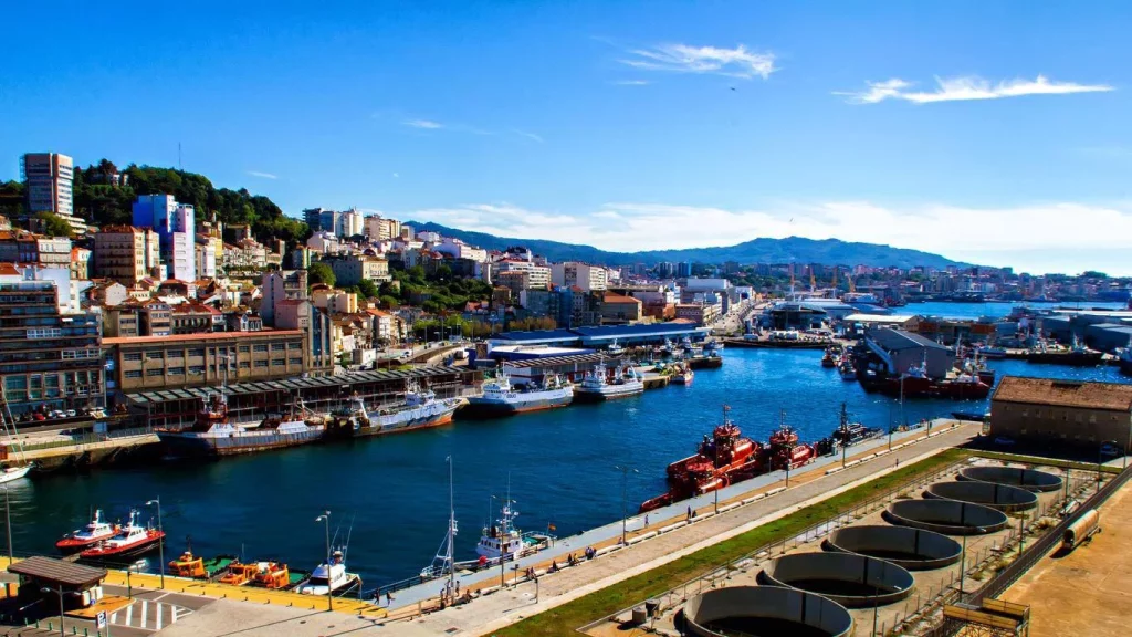 Según la OCU, esta ciudad canaria es de las peores para vivir, y el motivo es inesperado 3 Moncloa El cuidado de medioambiente: la localidad elegida por la OCU