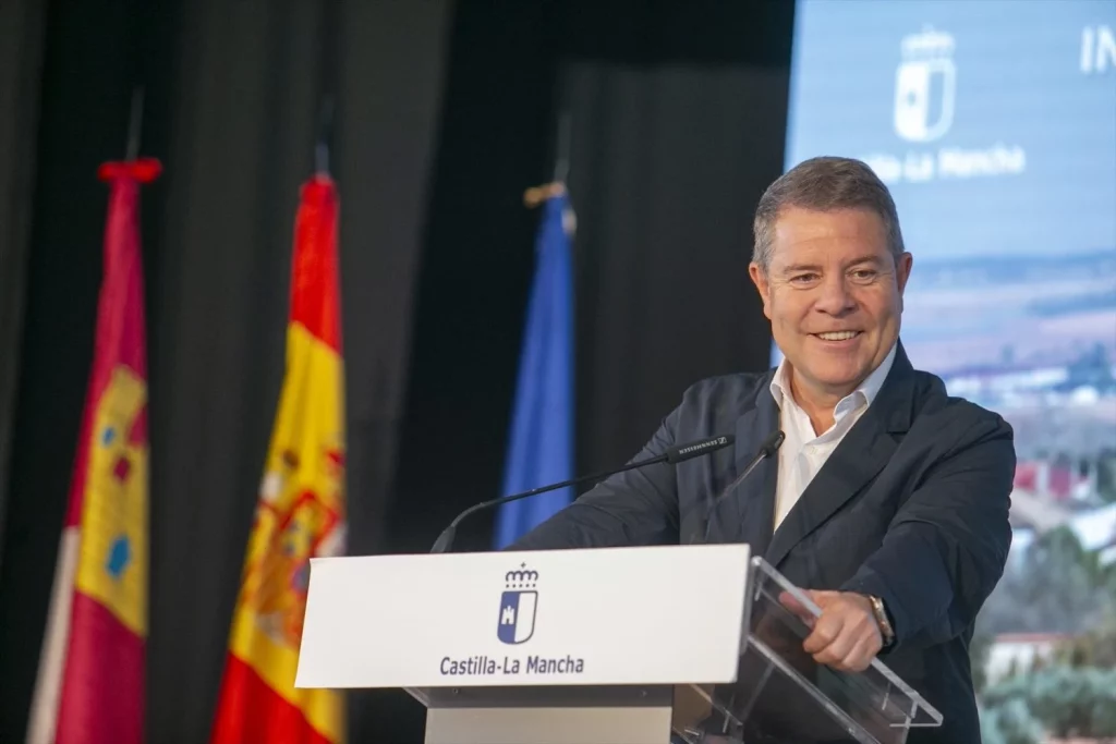 El exministro Campo se suma a los 'caídos' de Pedro Sánchez junto a su novia 3 Moncloa EuropaPress 6116936 presidente regional emiliano garcia page Moncloa