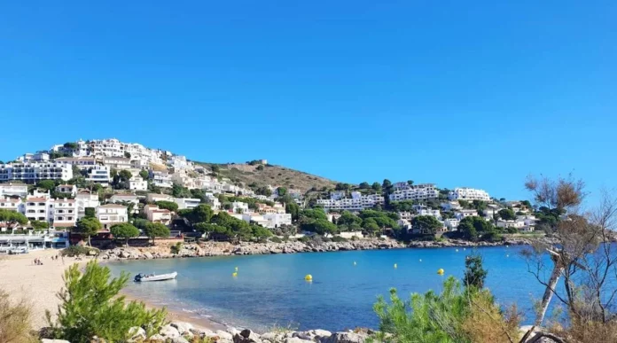 El rincón secreto de Cataluña que compite con el Caribe y está a un paso de Barcelona