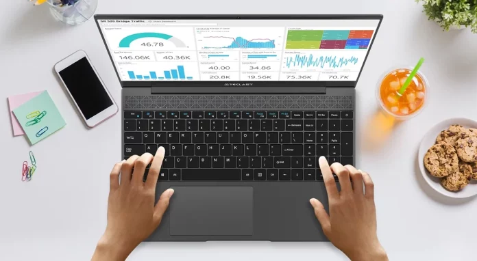 Este portátil chino con Windows 11 cuesta menos que un móvil y parece un MacBook