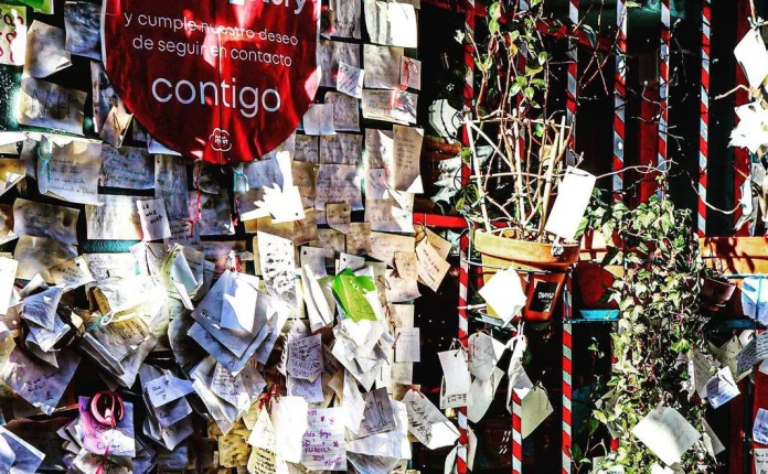 Este mágico muro en Madrid cumple tus deseos: descubre su poder