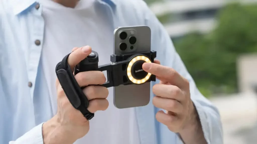 Snappy: el accesorio que cambia tu móvil y lo convierte en una cámara de fotos profesional 1 Moncloa Características especiales de Snappy