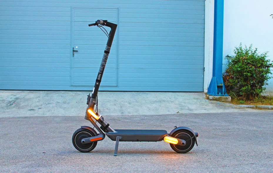 Xiaomi lanza un bombazo: su patinete eléctrico todoterreno de gama alta baja 350 euros 2 Moncloa Un bestial patinete de Xiaomi con 350 euros de descuento
