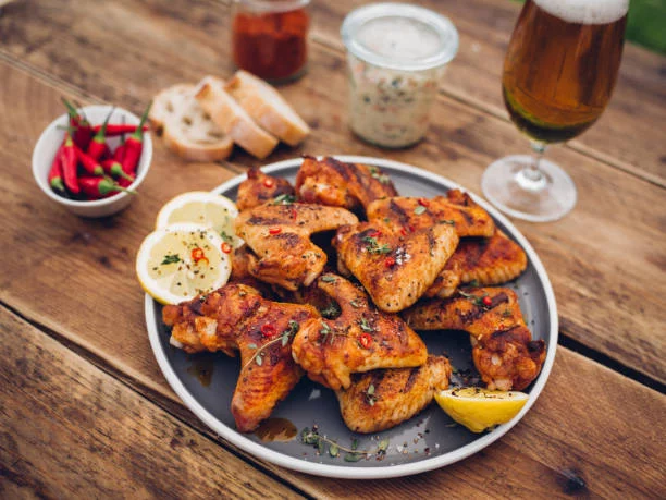 Alitas BBQ crujientes en 8 minutos con la freidora de aire: la cena rápida perfecta