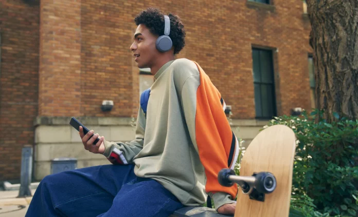 Auriculares Sony de alta gama al 50% de descuento en Amazon: 50 horas de batería y carga en 3 minutos