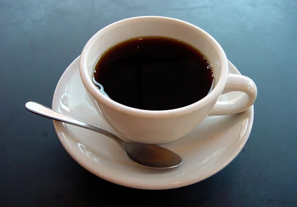 La nueva moda que se expande en España y pone en alerta a los médicos 3 Moncloa Efectos psicológico de la cafeína inhalada