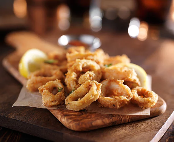 El paso a paso para conseguir calamares a la andaluza crujientes y tiernos en casa