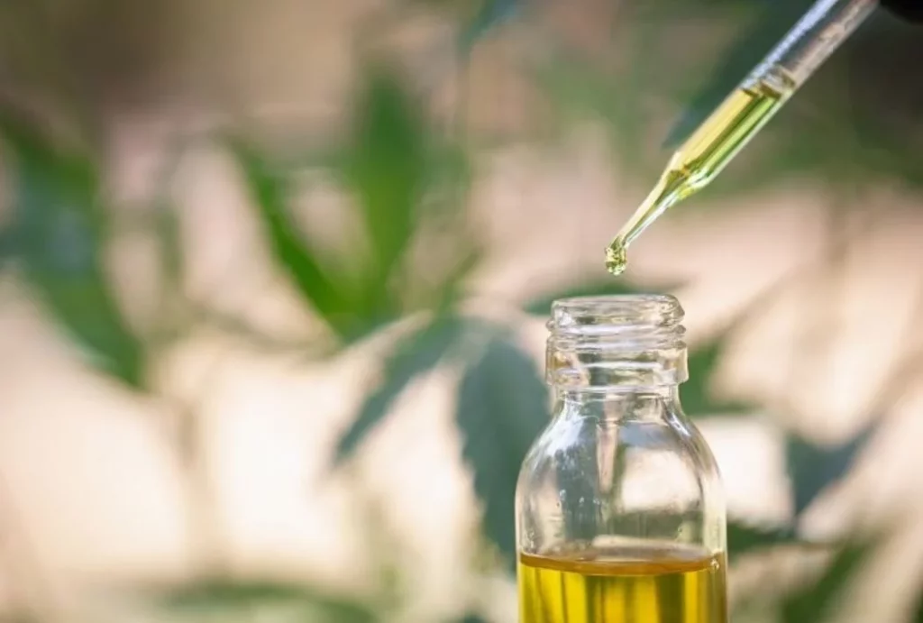 El truco natural contra la ansiedad que recomiendan Alessandra Ambrosio y Jennifer Aniston 2 Moncloa ¿Es seguro consumir CBD para la ansiedad?