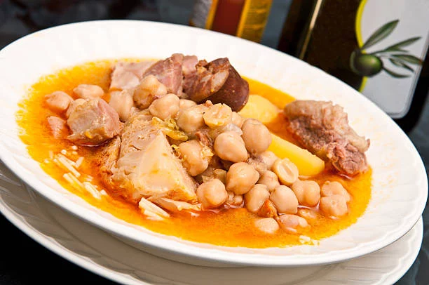Cómo hacer un auténtico cocido madrileño en media hora 2 Moncloa Pasos sencillos para hacerlo en olla exprés