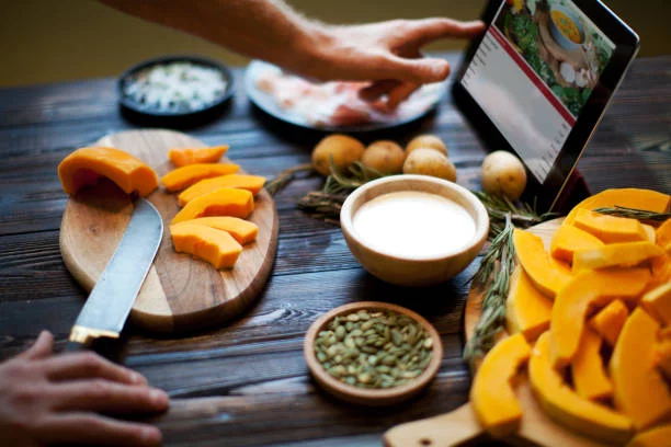 Thermomix eleva la crema de calabaza a un entrante de 10 1 Moncloa Ingredientes frescos y sabores intensos para una crema de calabaza