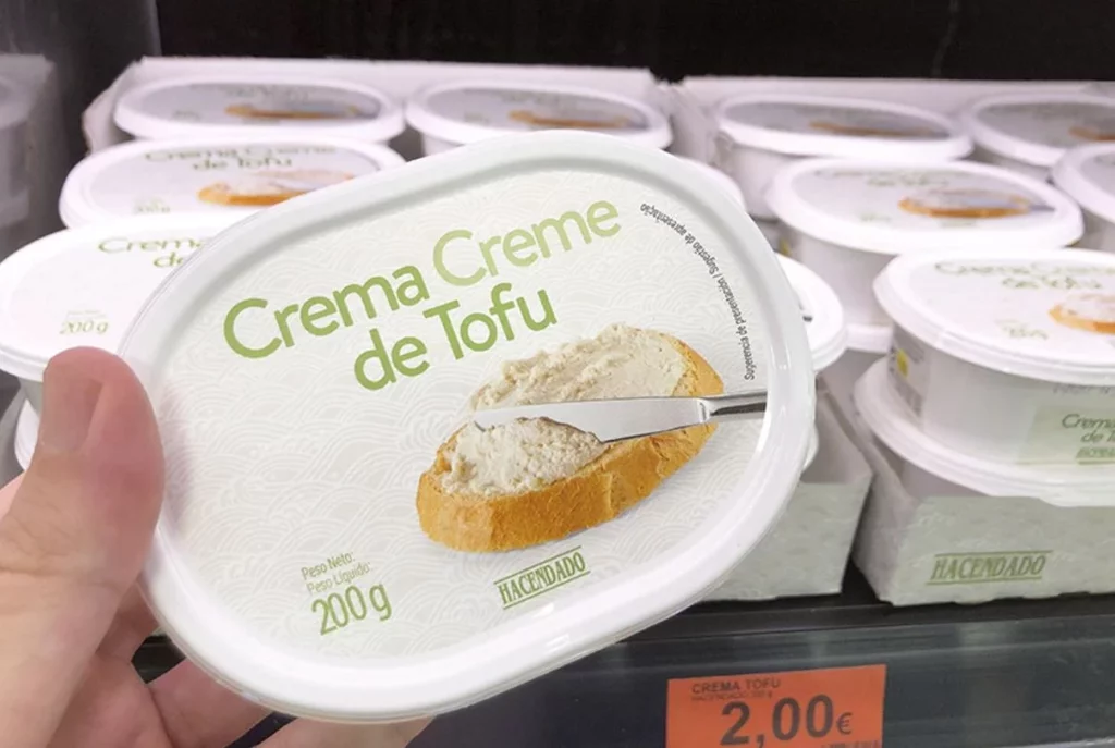 El secreto de los atletas profesionales: la crema de Hacendado que ahora puede ser tuya 1 Moncloa Por esta razón los atletas eligen la crema de tofu Hacendado