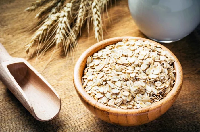 La forma errónea de comer avena que podría poner en peligro tu salud