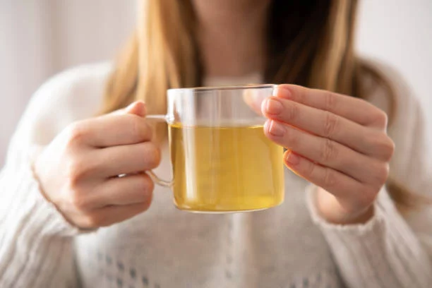 Dile adiós al café: la infusión de Mercadona que regula el azúcar y alivia migrañas