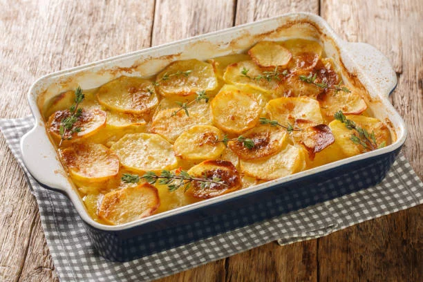 Milhojas de patata y berenjena: la receta imbatible con solo 4 ingredientes