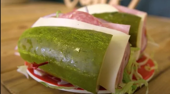 La última locura de TikTok: el sándwich de pepinillo que todo el mundo quiere probar