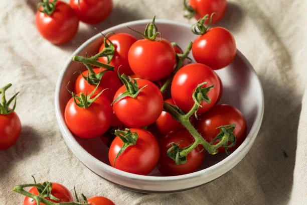 Cómo preparar un salmorejo sin pan y sin gluten, perfecto para cuidar tu peso 1 Moncloa Ingredientes para un salmorejo saludable