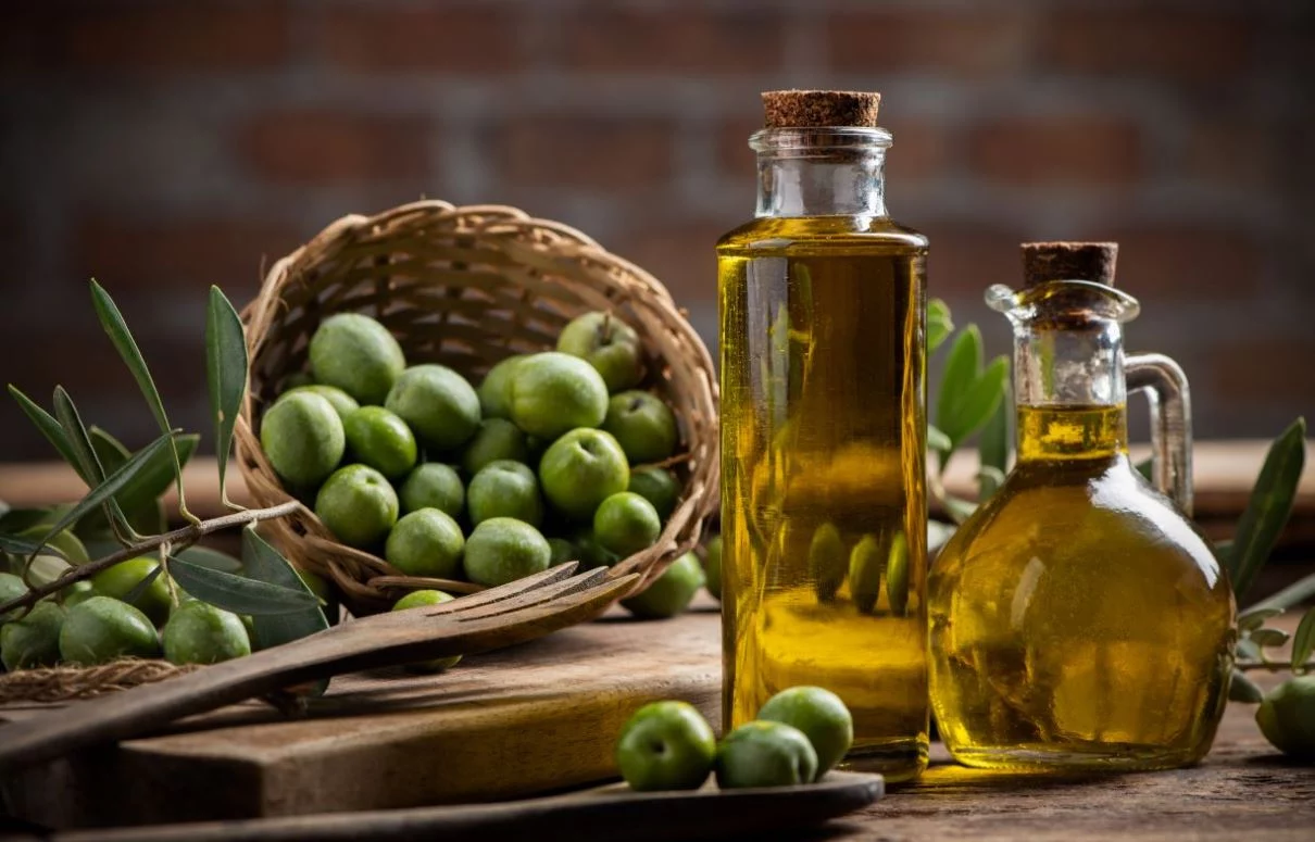 El truco para saber si un aceite de oliva es de calidad: fíjate en este detalle