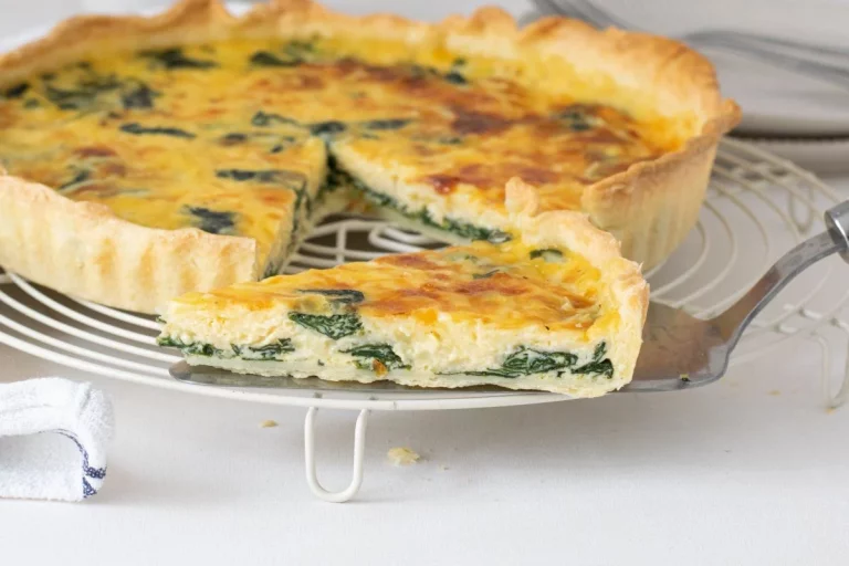 Quiche de espinacas y queso, el entrante perfecto para tus invitados