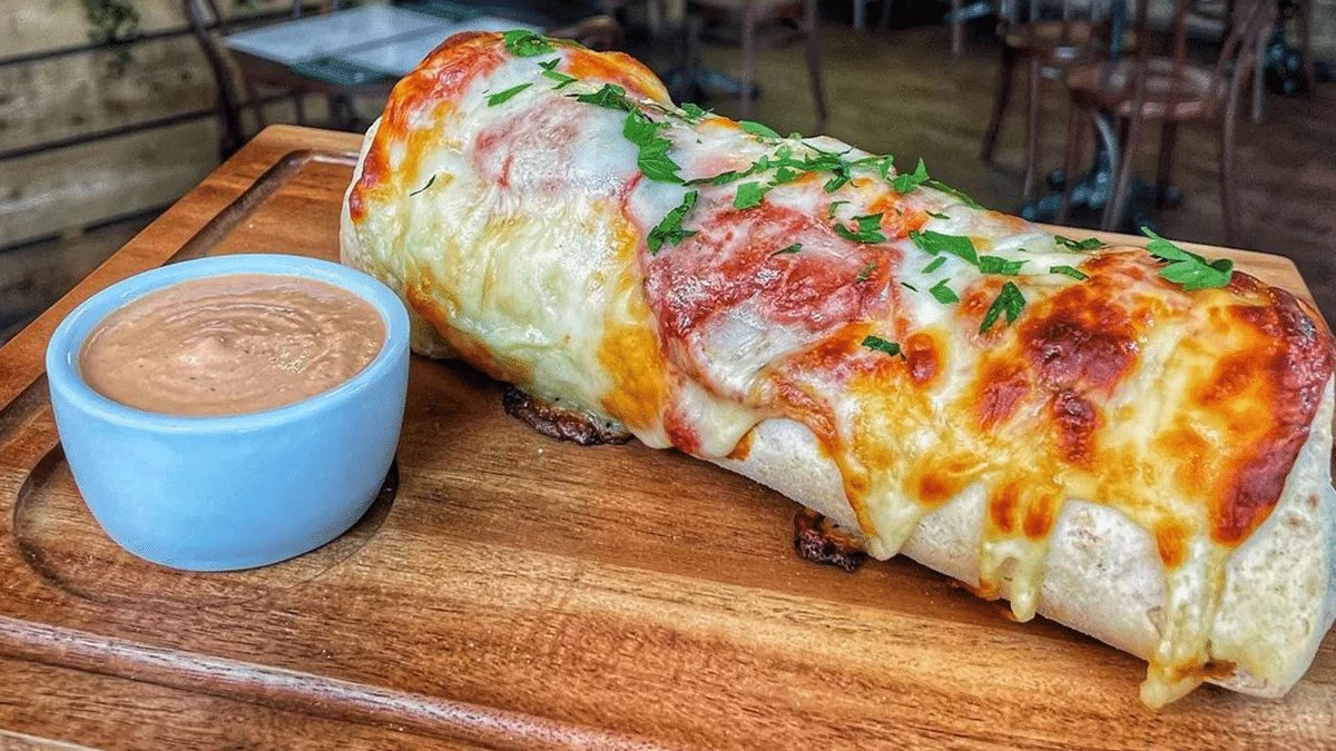 La burrito-pizza que te ahorrará tiempo y dinero: cena lista en 5 minutos
