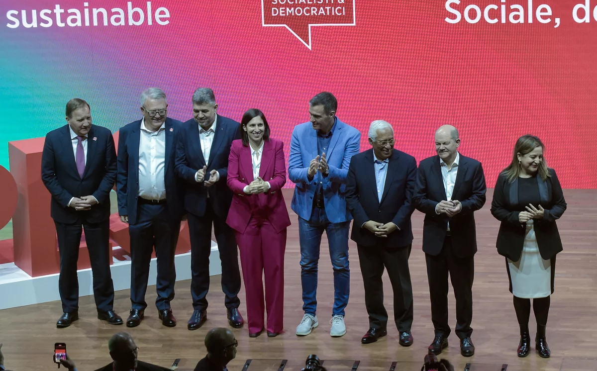 Pedro Sánchez en un acto junto a los líderes socialistas europeos, como el canciller de Alemania y miembro del Partido Socialdemócrata de Alemania, Olaf Scholz
