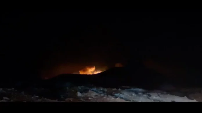 Imagen del impacto de un misil lanzado por el Ejército israelí en el centro de Siria - Europa