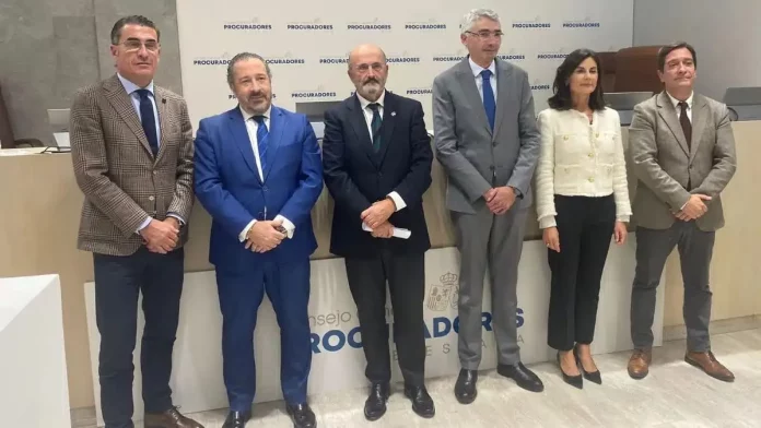 Los nuevos miembros del CGPE.