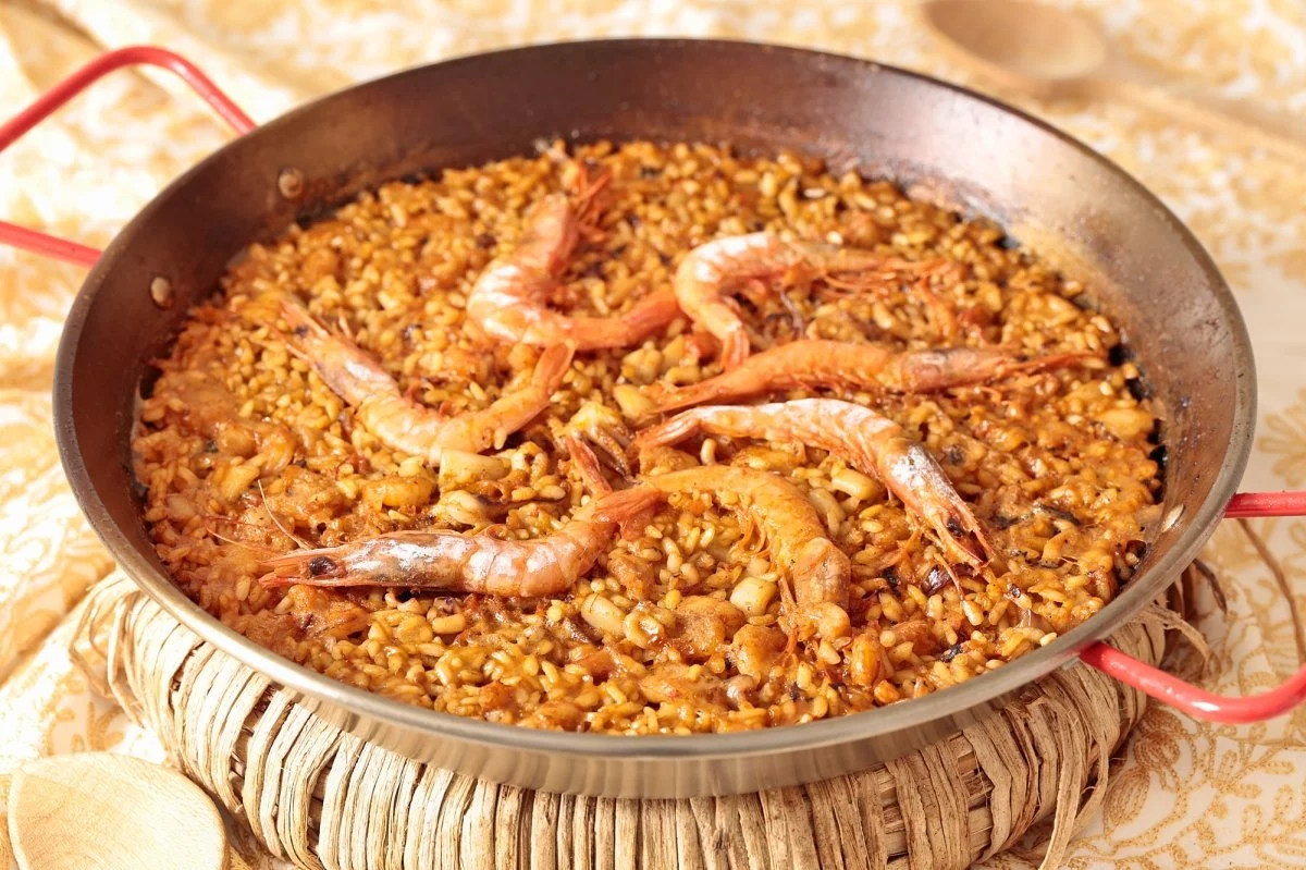 Arroz a banda valenciano explicado paso a paso 2 Moncloa EL PROCESO DE ELABORACIÓN DEL ARROZ A BANDA