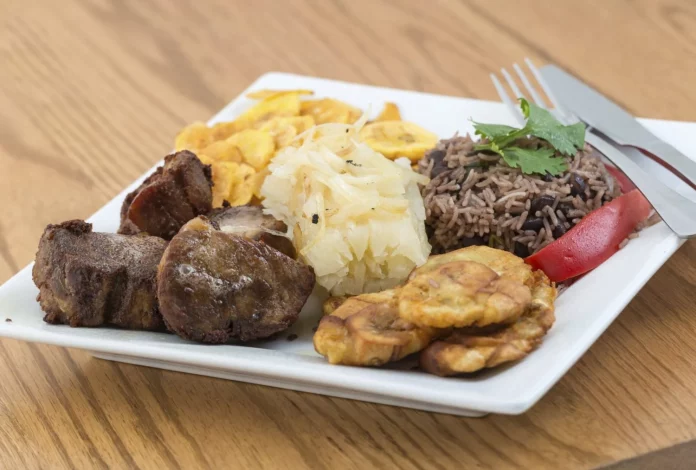 Un chef revela el truco detrás del sabor inigualable de la comida de los restaurantes