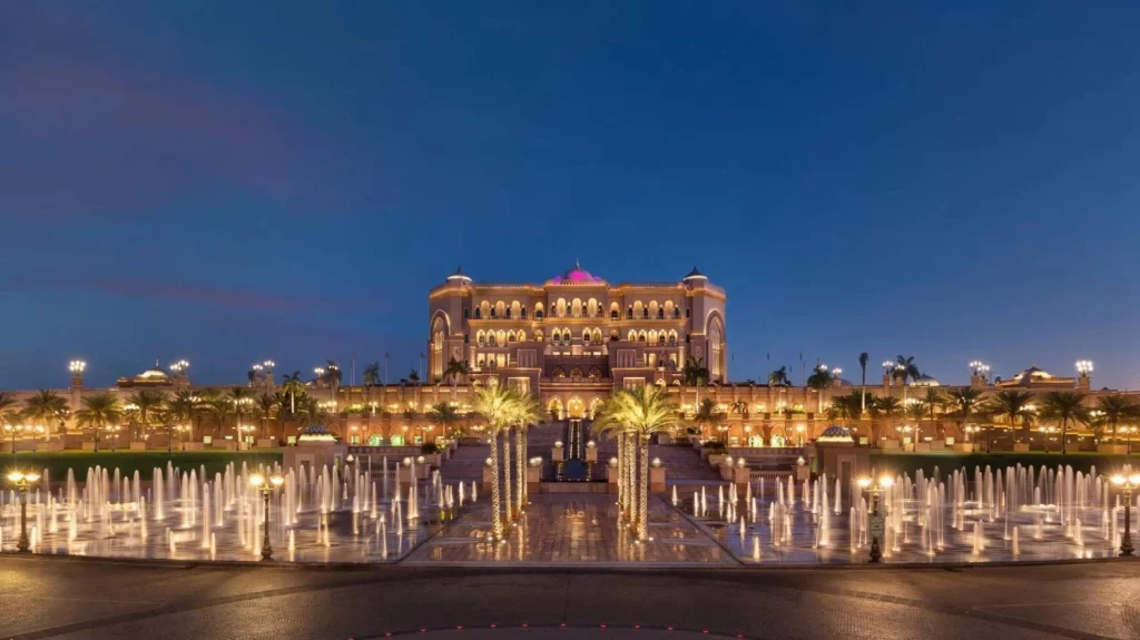 El Emirates Palace, otro de los más costosos de Emiratos Árabes 
