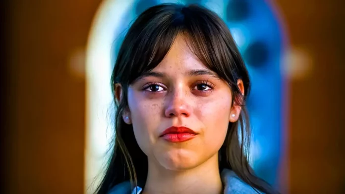 La estrella juvenil del momento deja Netflix y protagoniza una película atrevida en Prime Video