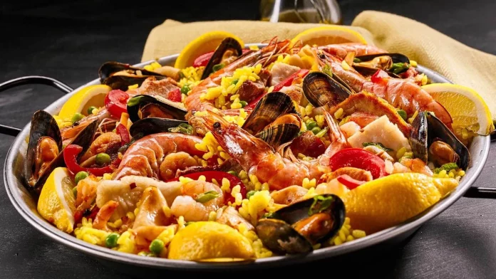Despídete de la paella y prueba el cremoso arroz gallego con gambas