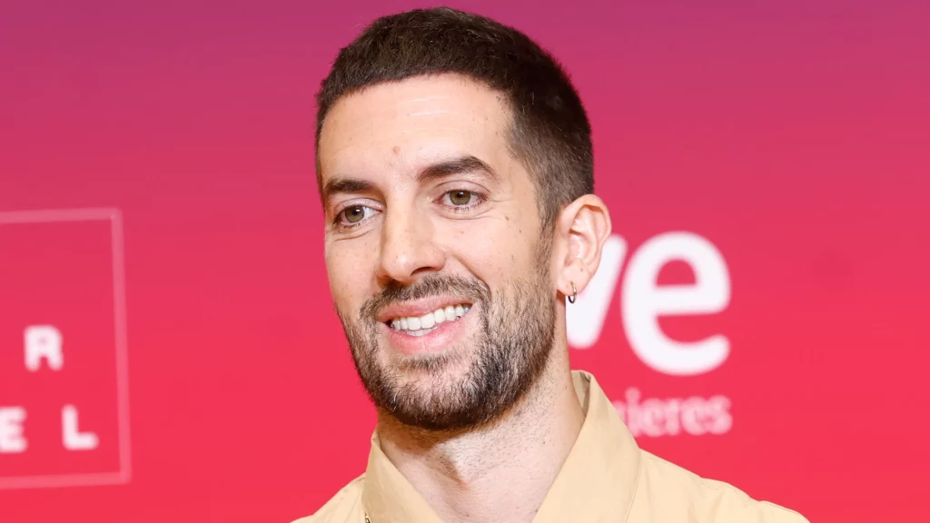 La vuelta triunfal de J.P. López a RTVE despierta rumores llegada de los creadores de 'Sálvame' 1 Moncloa David Broncano llegó a RTVE por J.P.López.