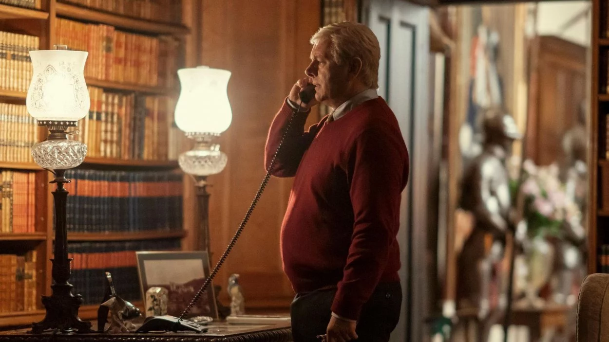 Llega a Max la serie de 3 episodios que pone en aprietos a la realeza británica 1 Moncloa La nueva miniserie de Max que el príncipe Andrés no quiere que el mundo vea